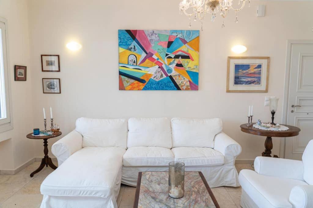 Апартаменты Paradise House Apart2, 5min Walking Distance To Center