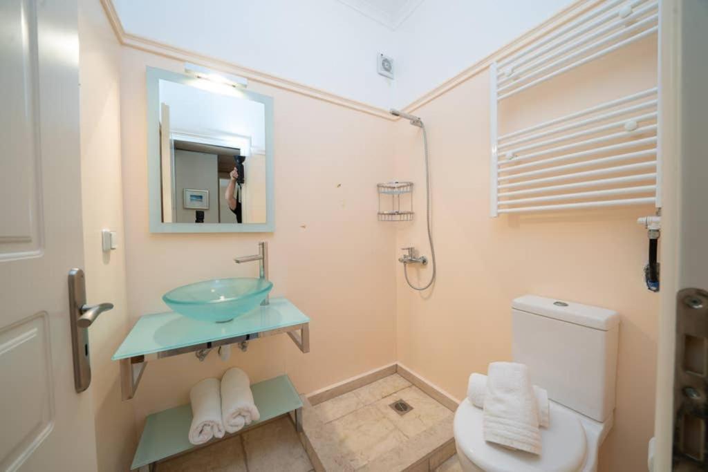 Paradise House Apart2, 5min Walking Distance To Center Appartamento